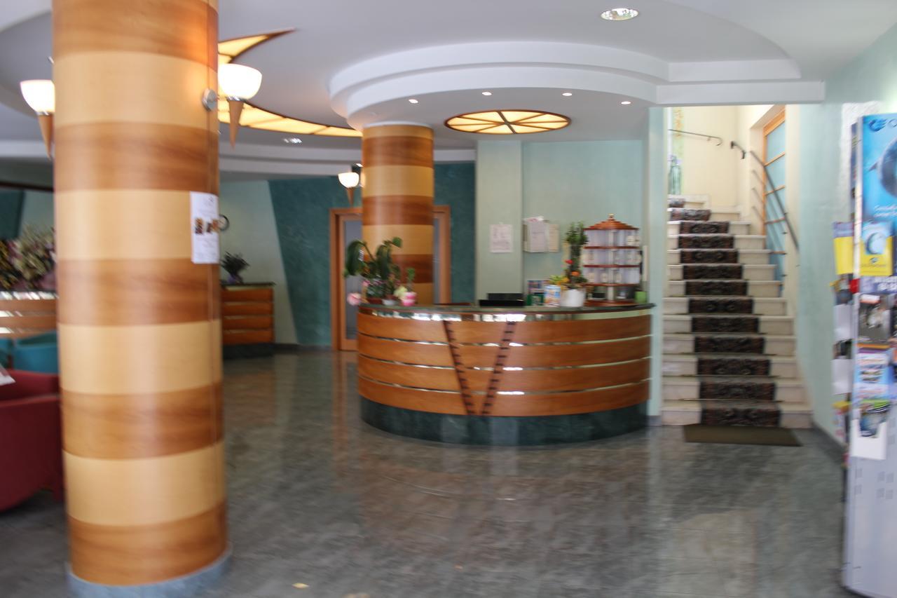 Hotel American Bellaria-Igea Marina Bagian luar foto